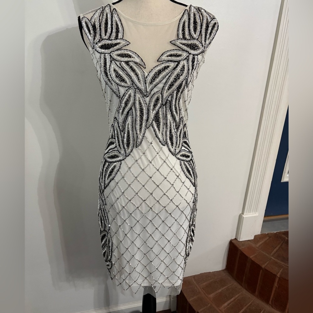 Lara Elegant Black and White and Silver Beaded Dress NWOT size 6